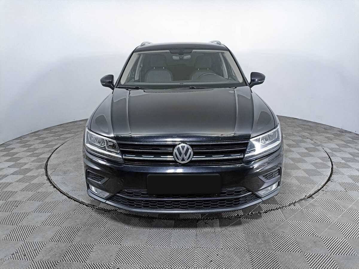 Volkswagen Tiguan б/у, 2017, Роботизированная. Фото: #1