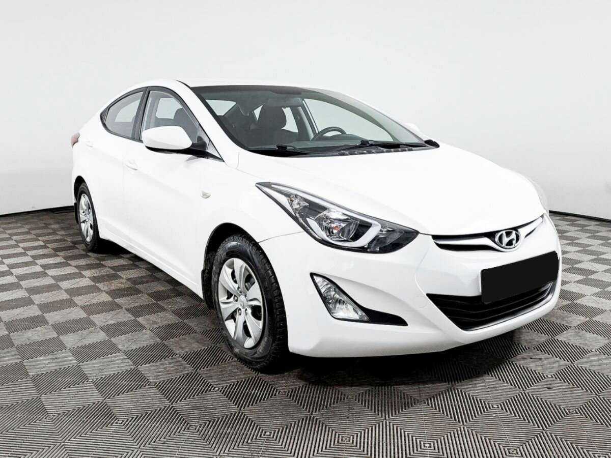 Hyundai Elantra б/у, 2015, Автоматическая. Фото: #2