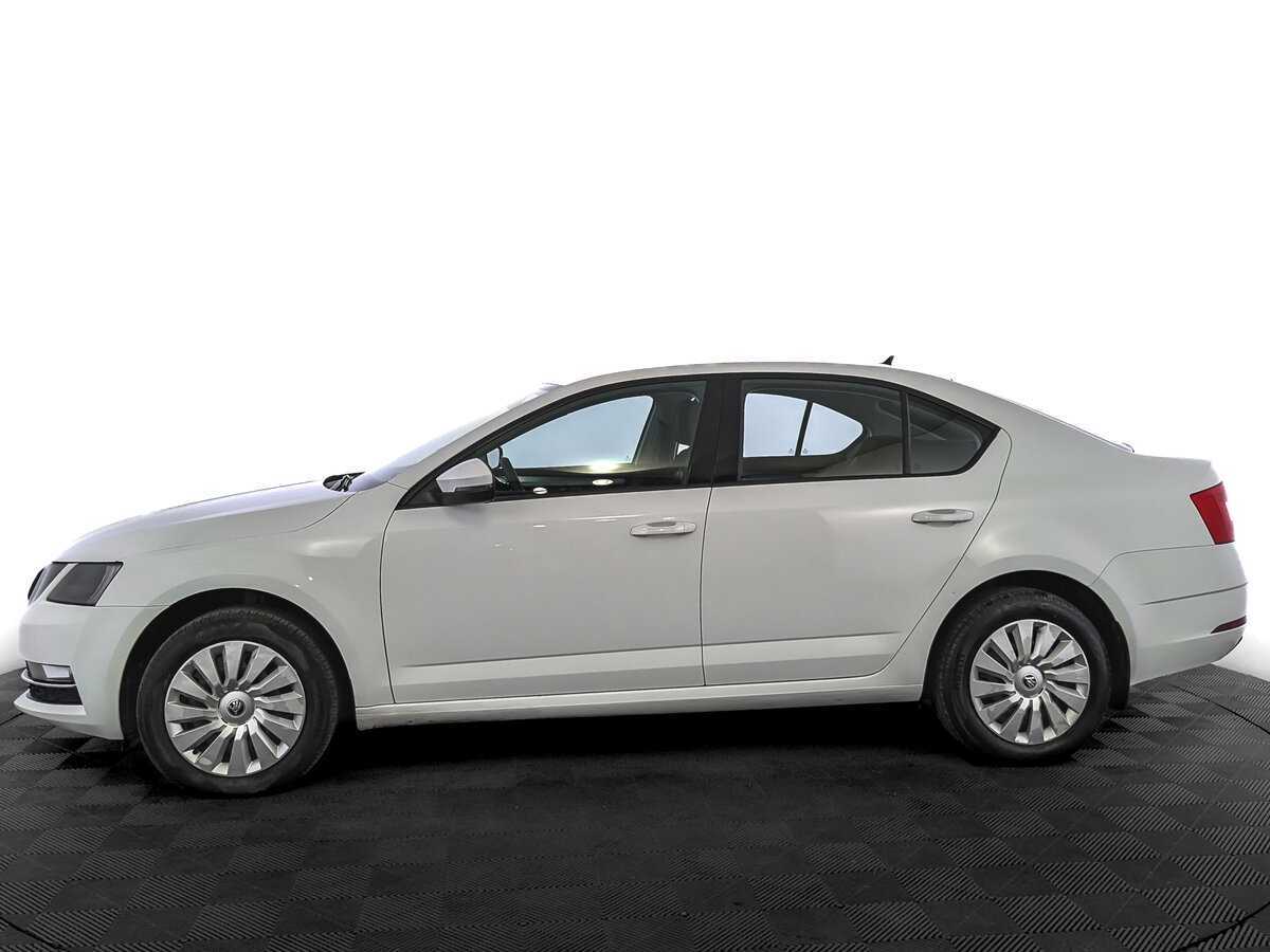 Skoda Octavia б/у, 2019, Механическая. Фото: #7