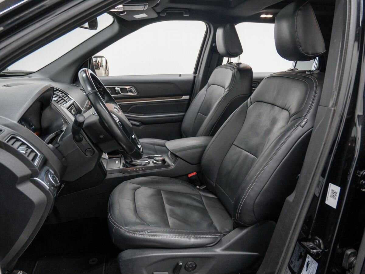 Ford Explorer б/у, 2018, Автоматическая. Фото: #12