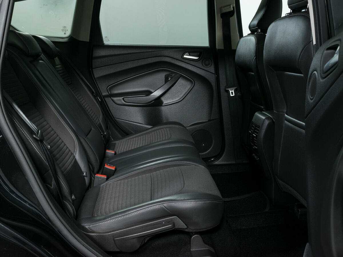 Ford Kuga б/у, 2017, Автоматическая. Фото: #9