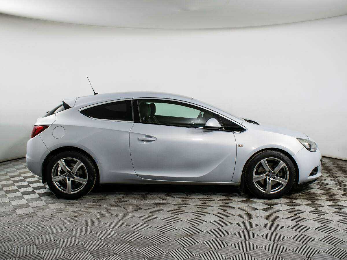 Opel Astra б/у, 2012, Автоматическая. Фото: #3