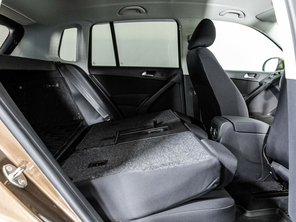 Volkswagen Tiguan б/у, 2014, Механическая. Фото: #18