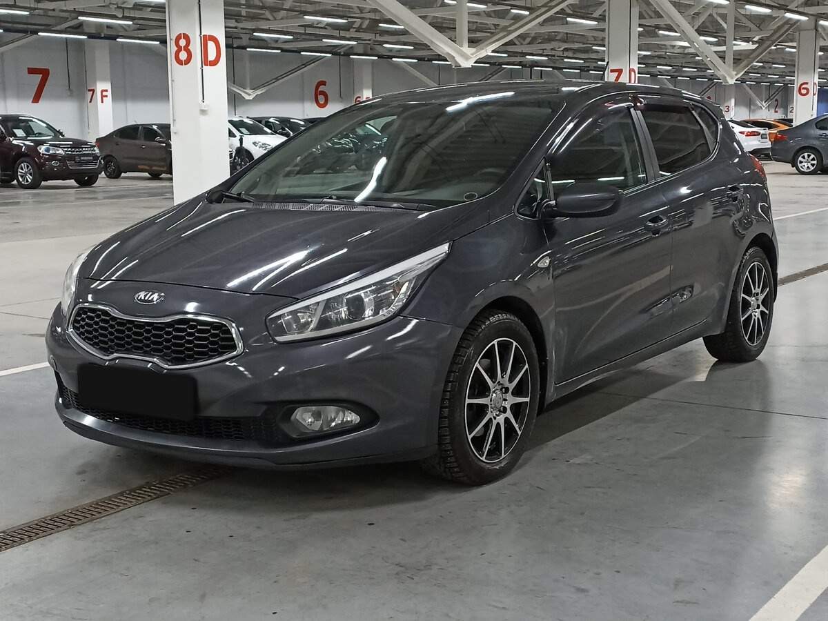 Kia Ceed б/у, 2012, Механическая. Фото: #0
