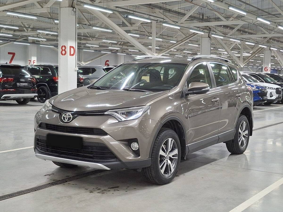 Toyota RAV4 б/у, 2015, Механическая. Фото: #0
