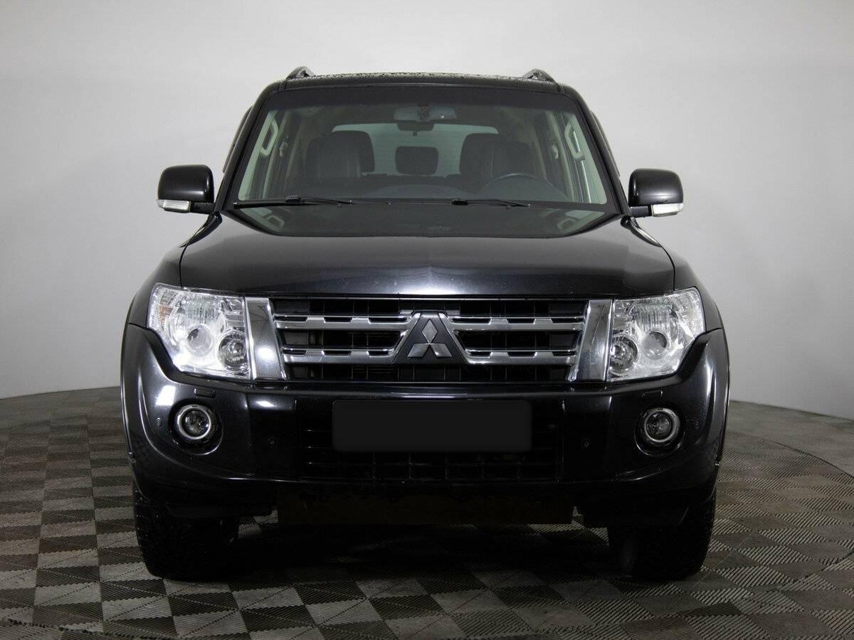 Mitsubishi Pajero б/у, 2013, Автоматическая. Фото: #1