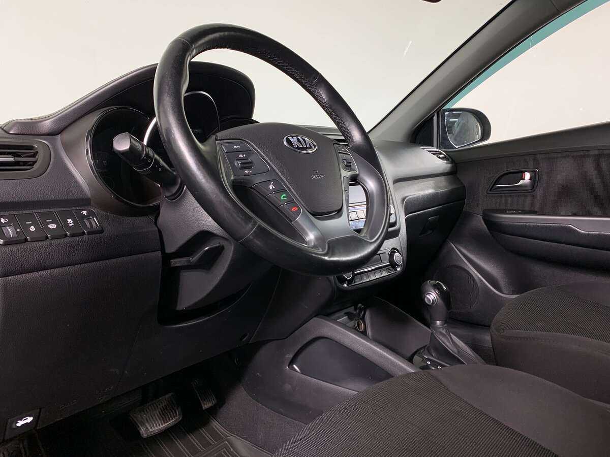 Kia Rio б/у, 2016, Автоматическая. Фото: #8