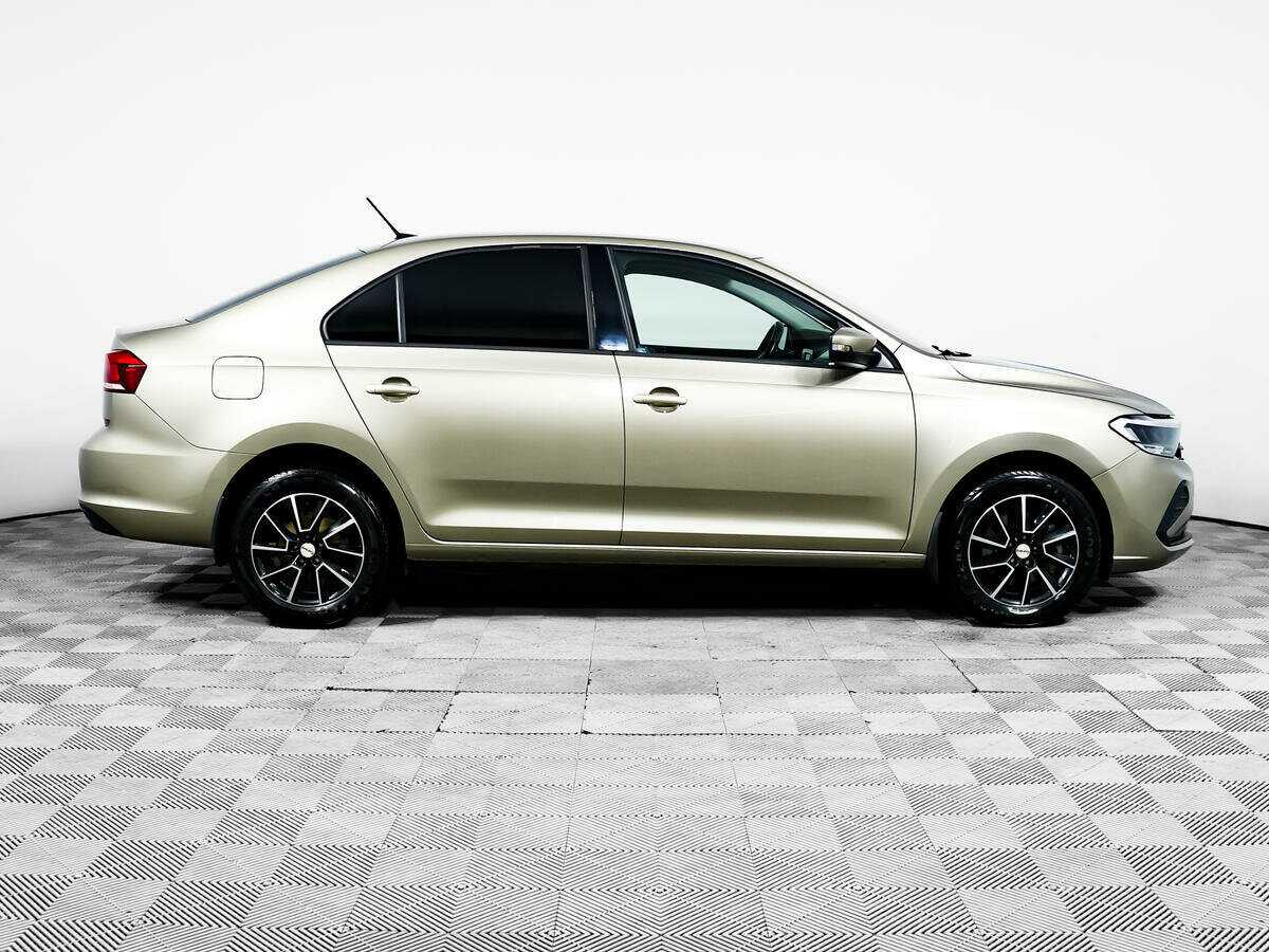 Volkswagen Polo б/у, 2021, Механическая. Фото: #3