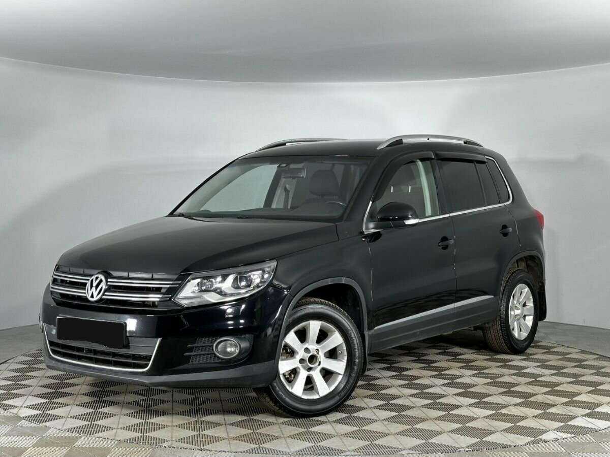 Volkswagen Tiguan б/у, 2013, Автоматическая. Фото: #0