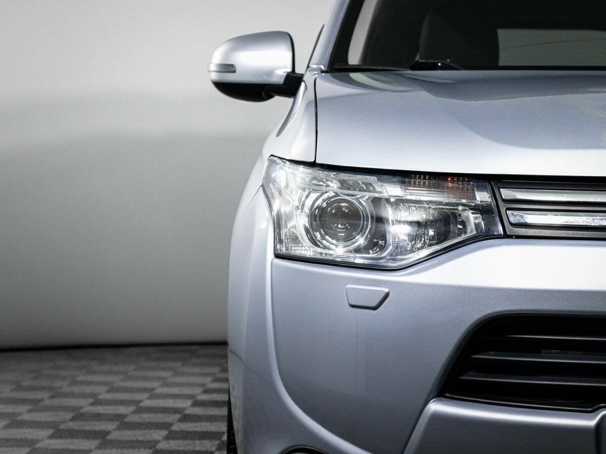 Mitsubishi Outlander б/у, 2012, Вариатор. Фото: #14