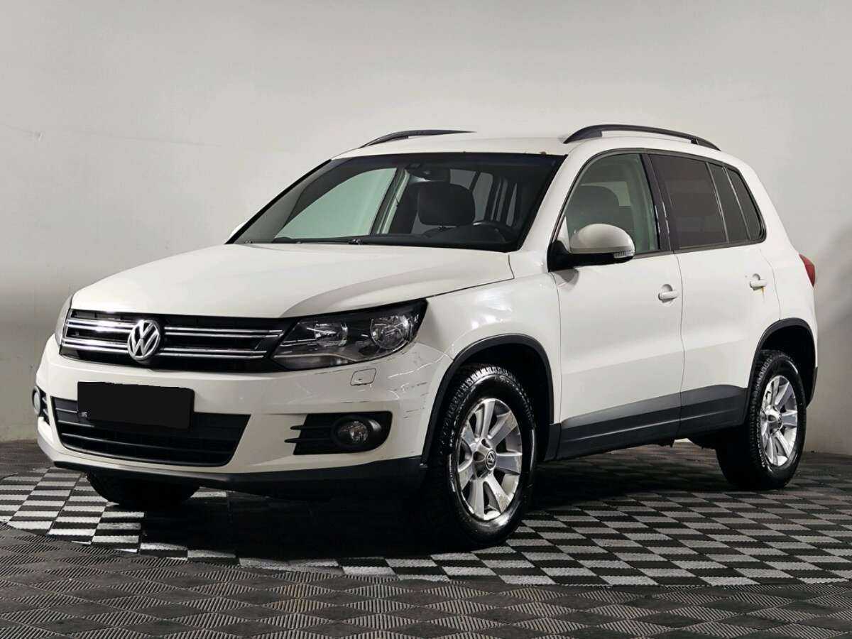 Volkswagen Tiguan б/у, 2013, Роботизированная. Посмотреть фото