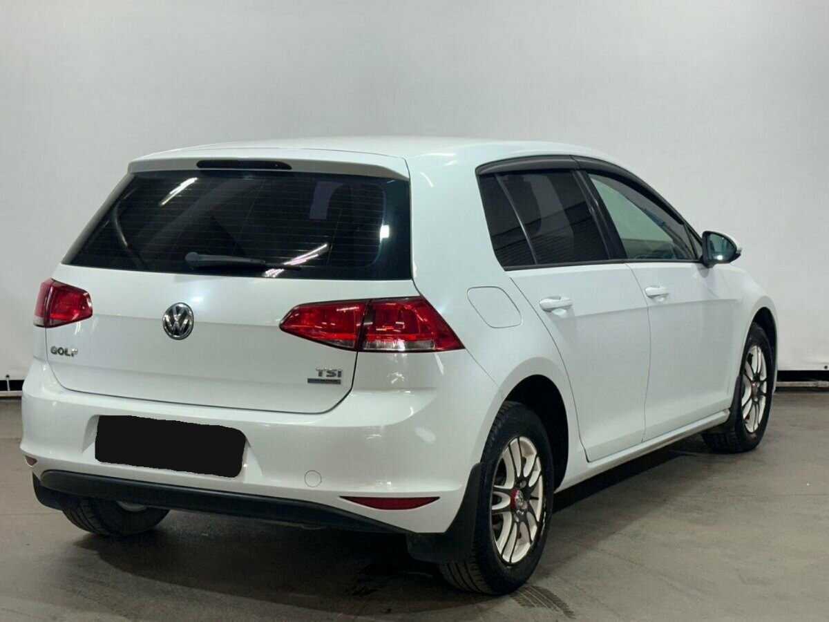 Volkswagen Golf б/у, 2013, Механическая. Фото: #4
