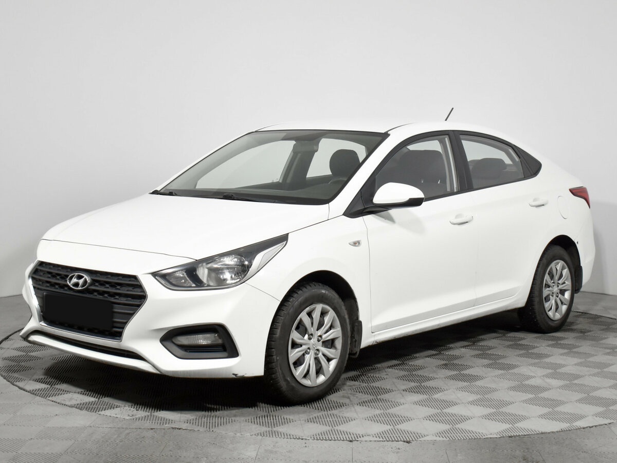 Hyundai Solaris б/у, 2018, Механическая. Фото: #0