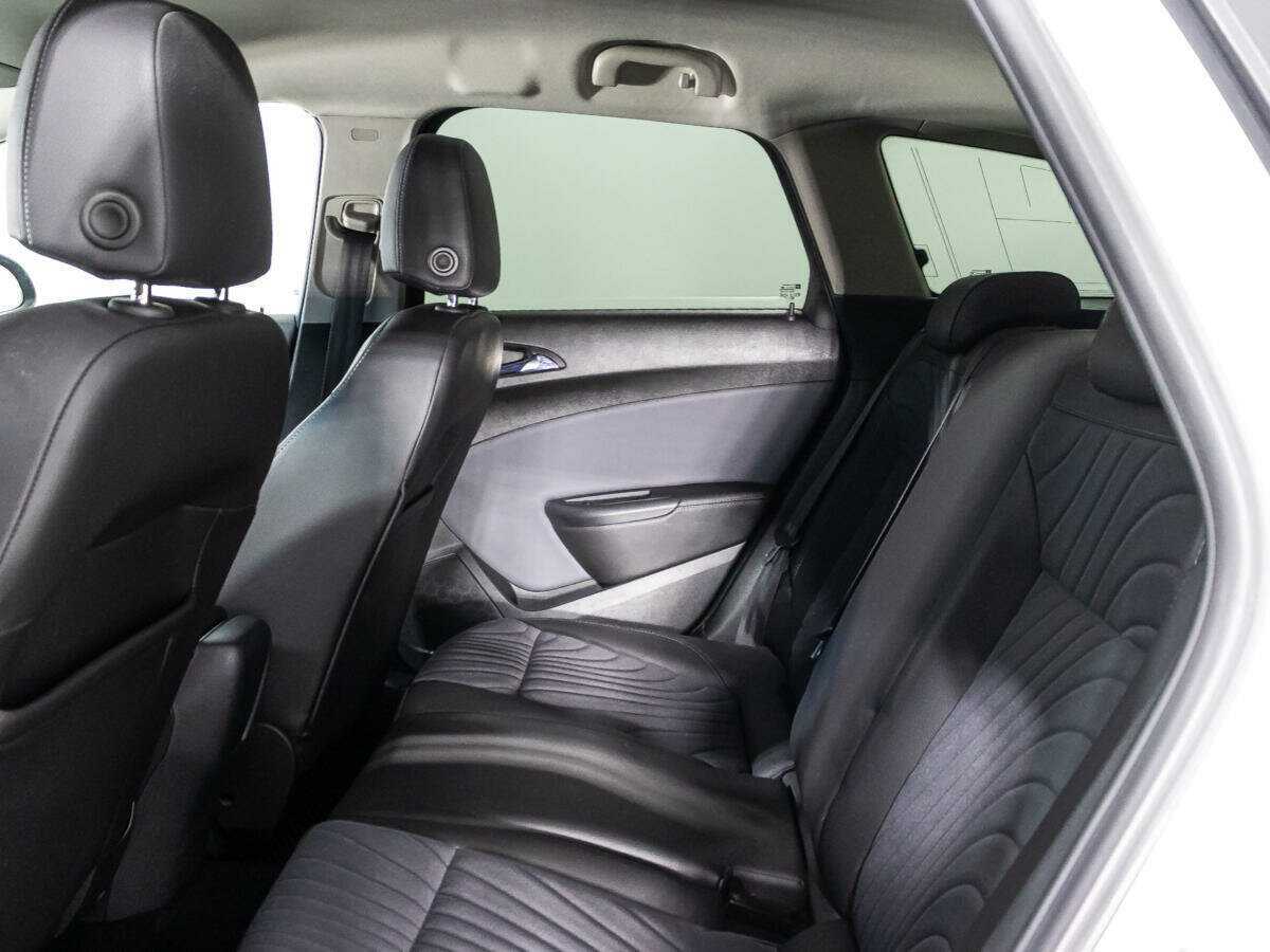 Opel Astra б/у, 2015, Механическая. Фото: #9