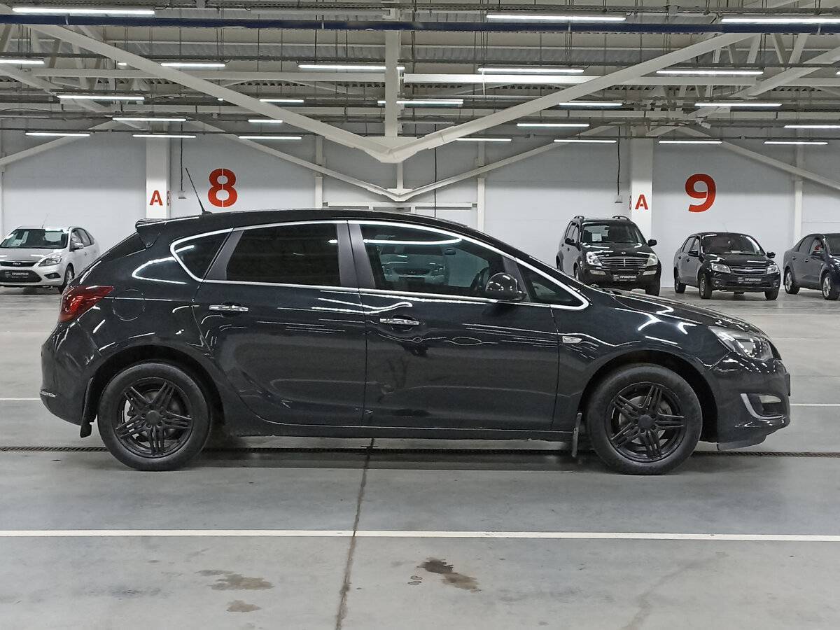Opel Astra б/у, 2012, Автоматическая. Фото: #3