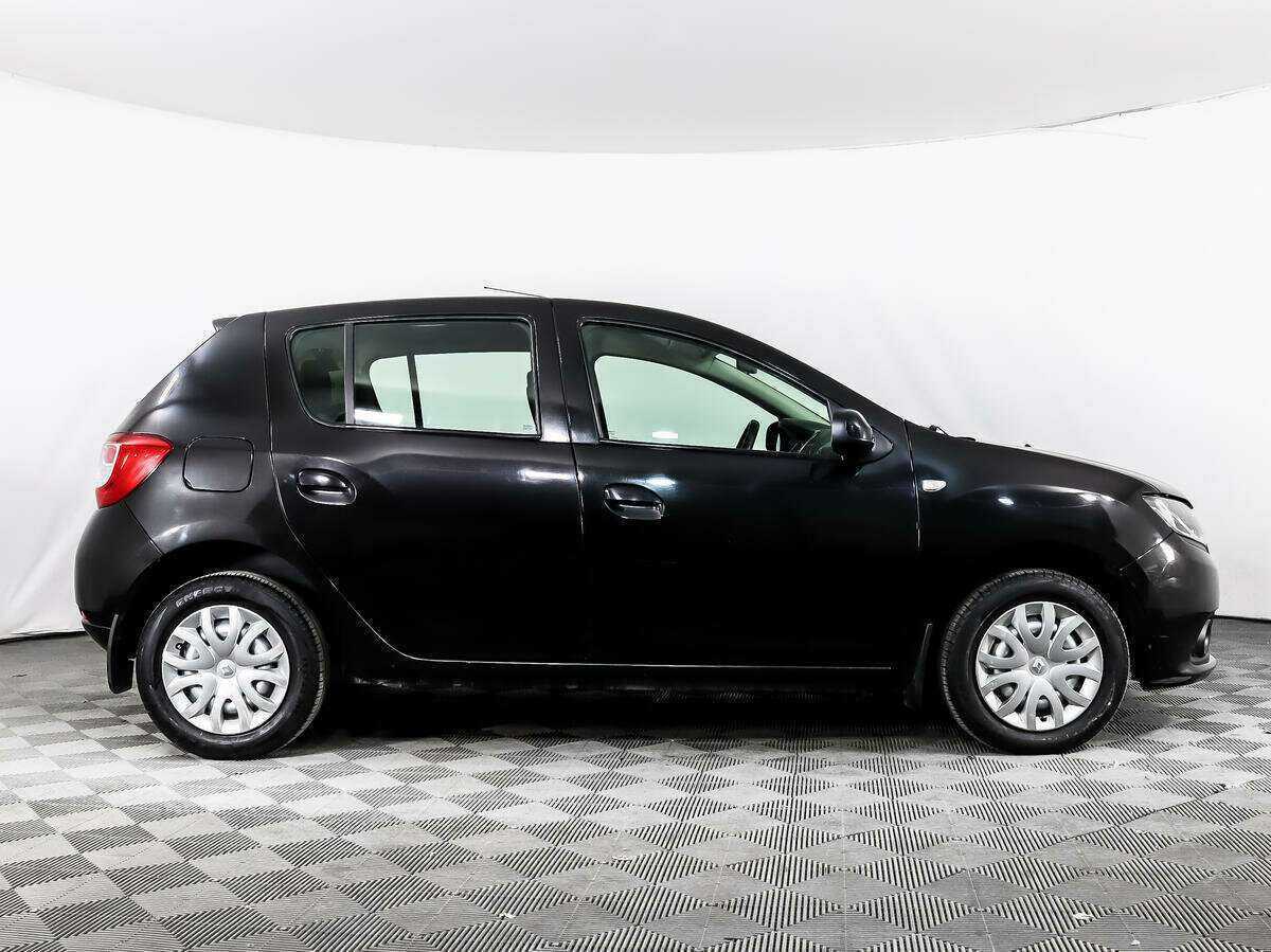 Renault Sandero б/у, 2015, Механическая. Фото: #3