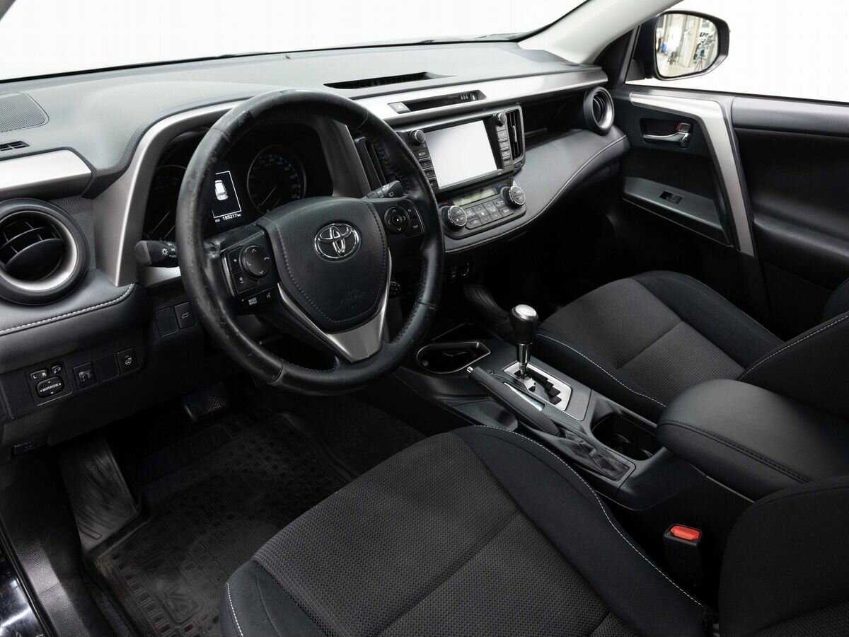 Toyota RAV4 б/у, 2017, Вариатор. Фото: #7