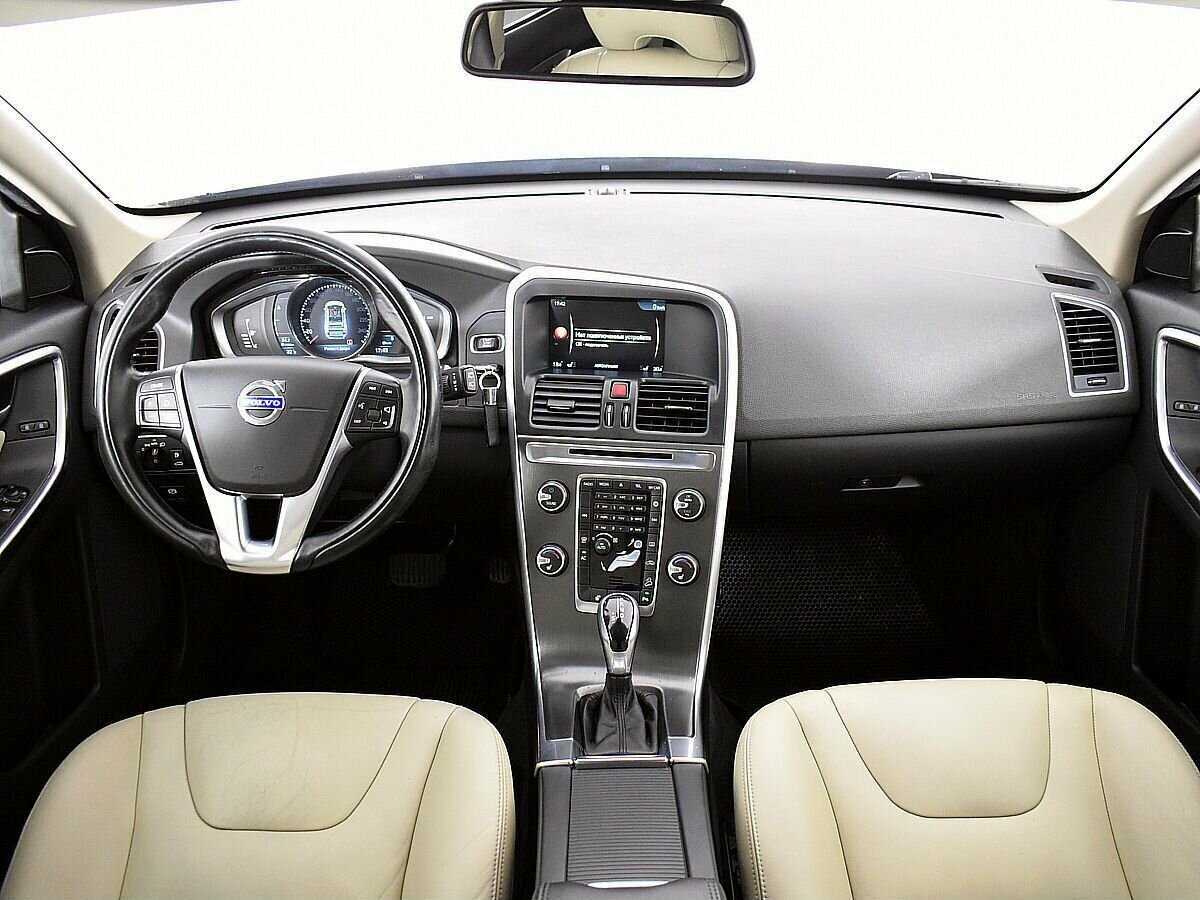 Volvo XC60 б/у, 2014, Автоматическая. Фото: #9