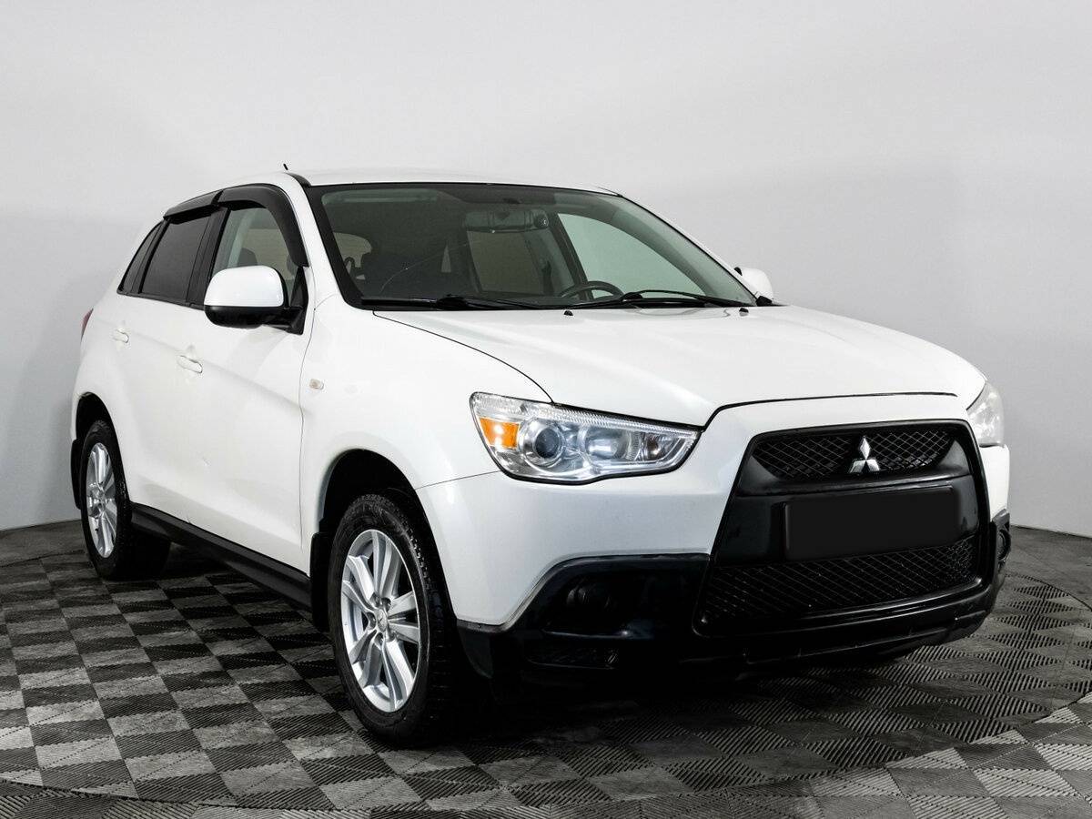 Mitsubishi ASX б/у, 2012, Механическая. Фото: #2