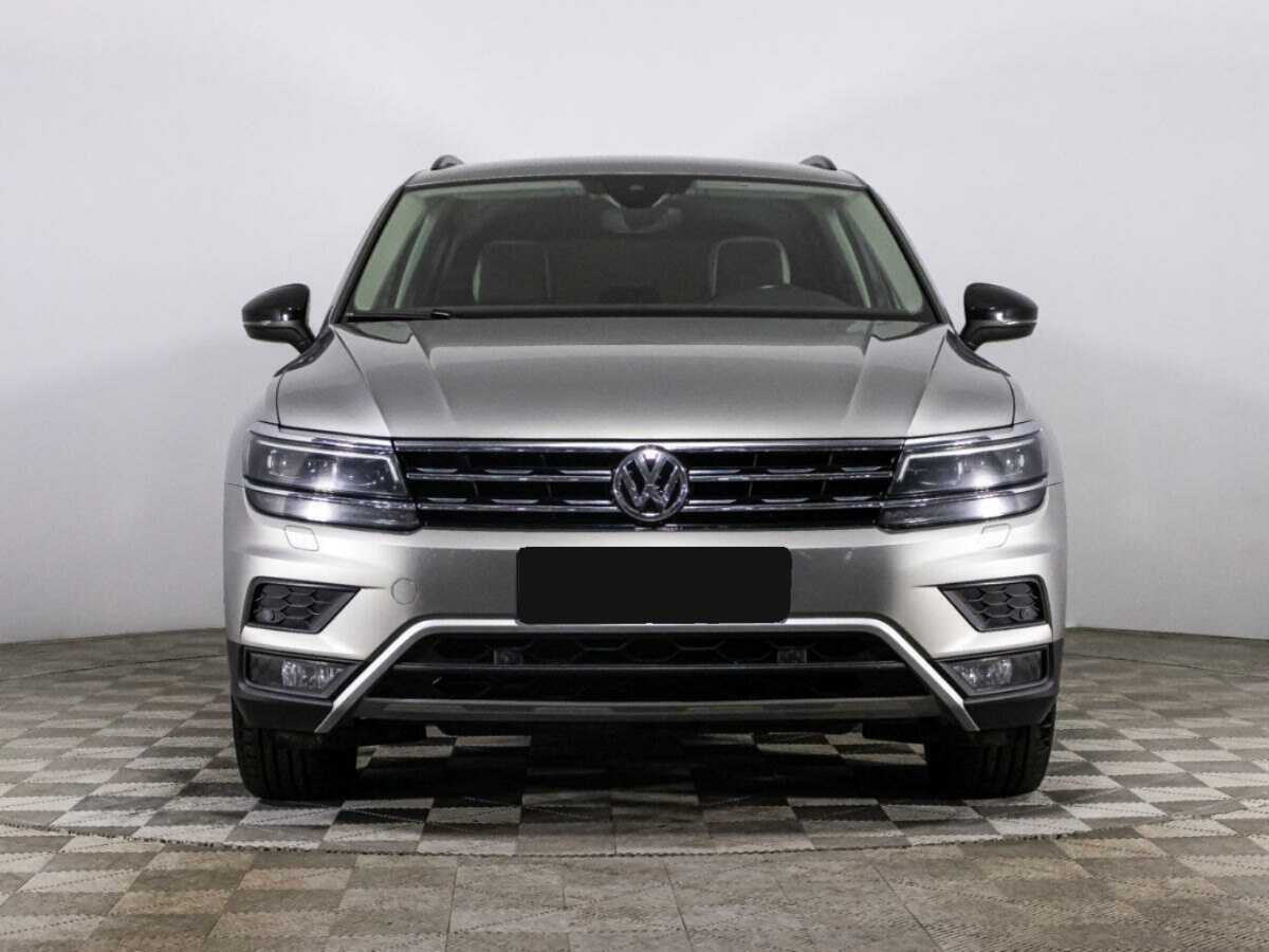 Volkswagen Tiguan б/у, 2020, Роботизированная. Фото: #1
