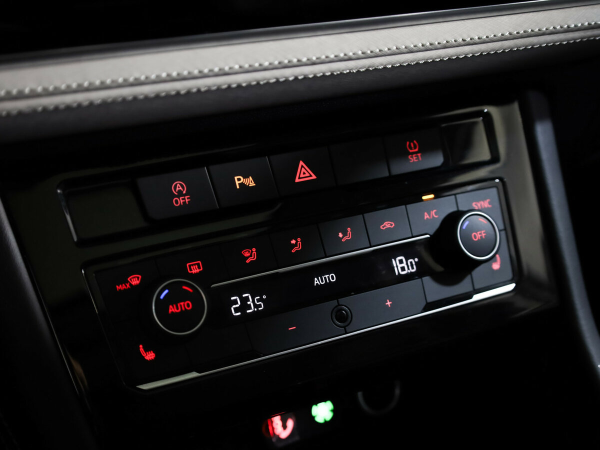 Jetta VS5 б/у, 2023, Автоматическая. Фото: #13