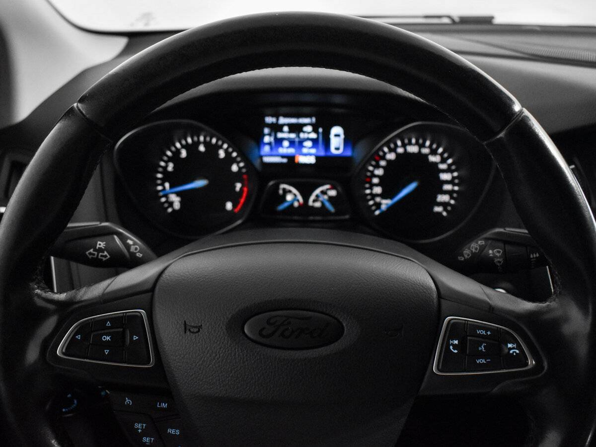 Ford Focus б/у, 2017, Автоматическая. Фото: #17