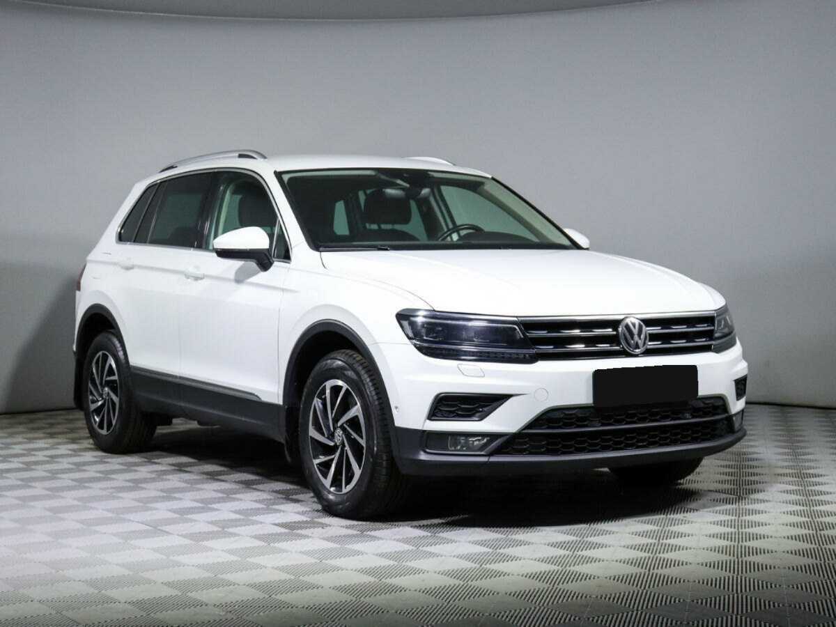 Volkswagen Tiguan б/у, 2018, Роботизированная. Фото: #2