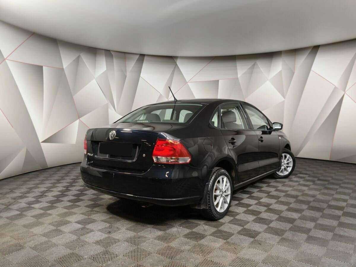 Volkswagen Polo б/у, 2013, Автоматическая. Фото: #1
