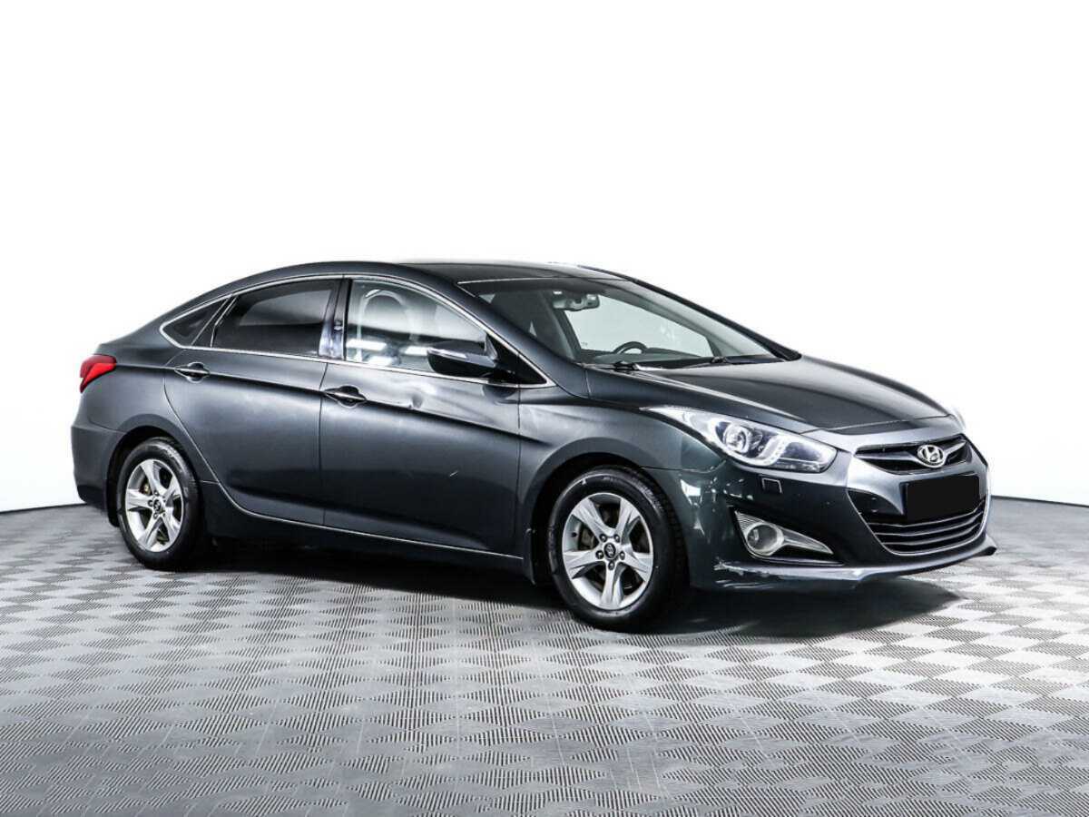 Hyundai i40 б/у, 2013, Автоматическая. Фото: #2