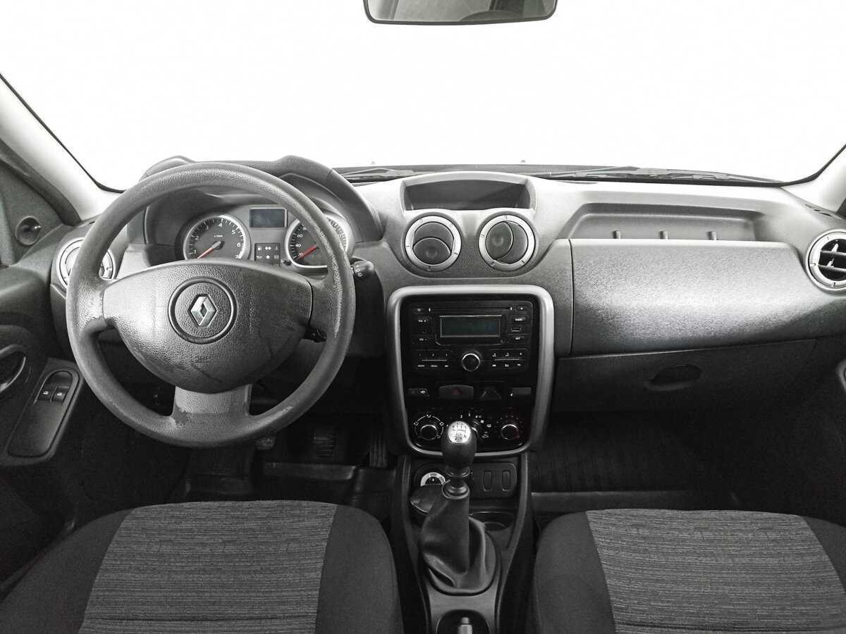 Renault Duster б/у, 2014, Механическая. Фото: #11