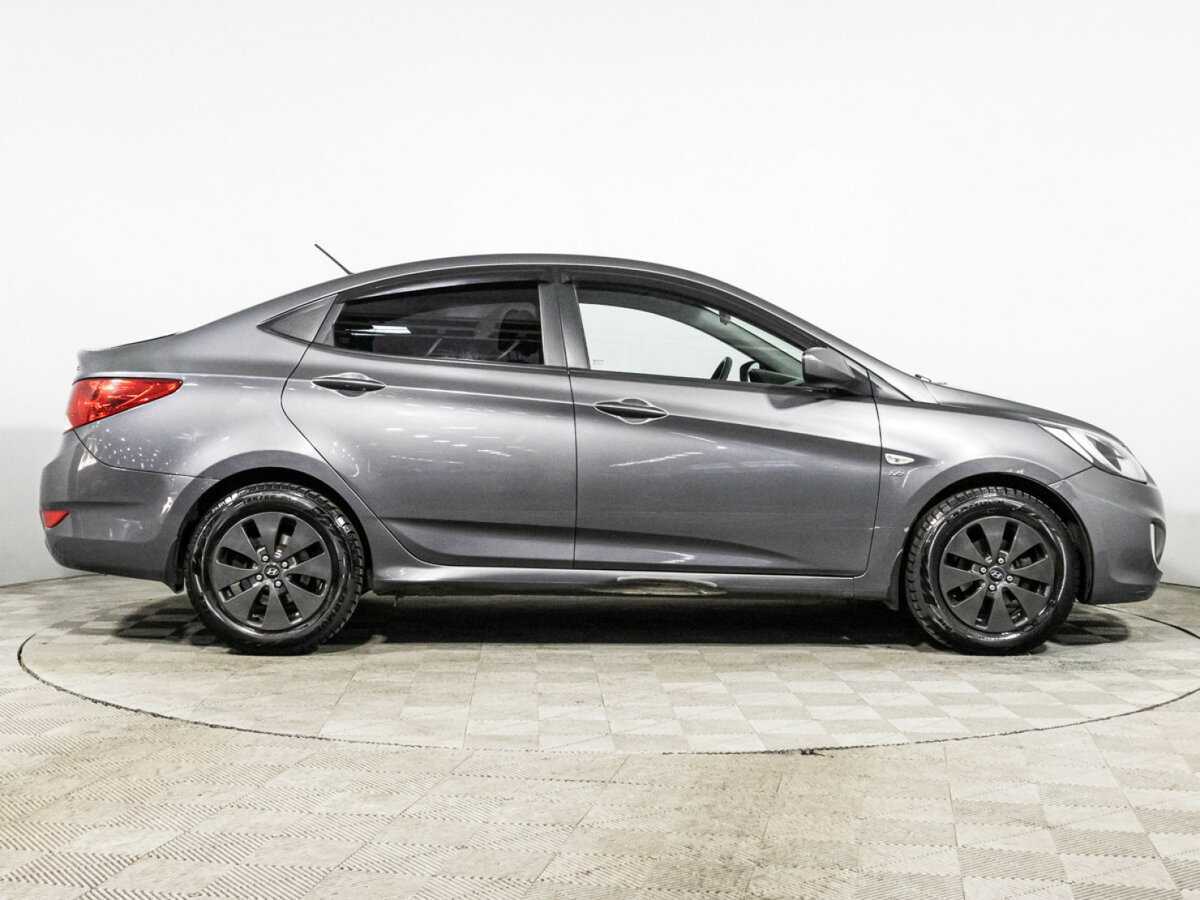Hyundai Solaris б/у, 2013, Механическая. Фото: #3