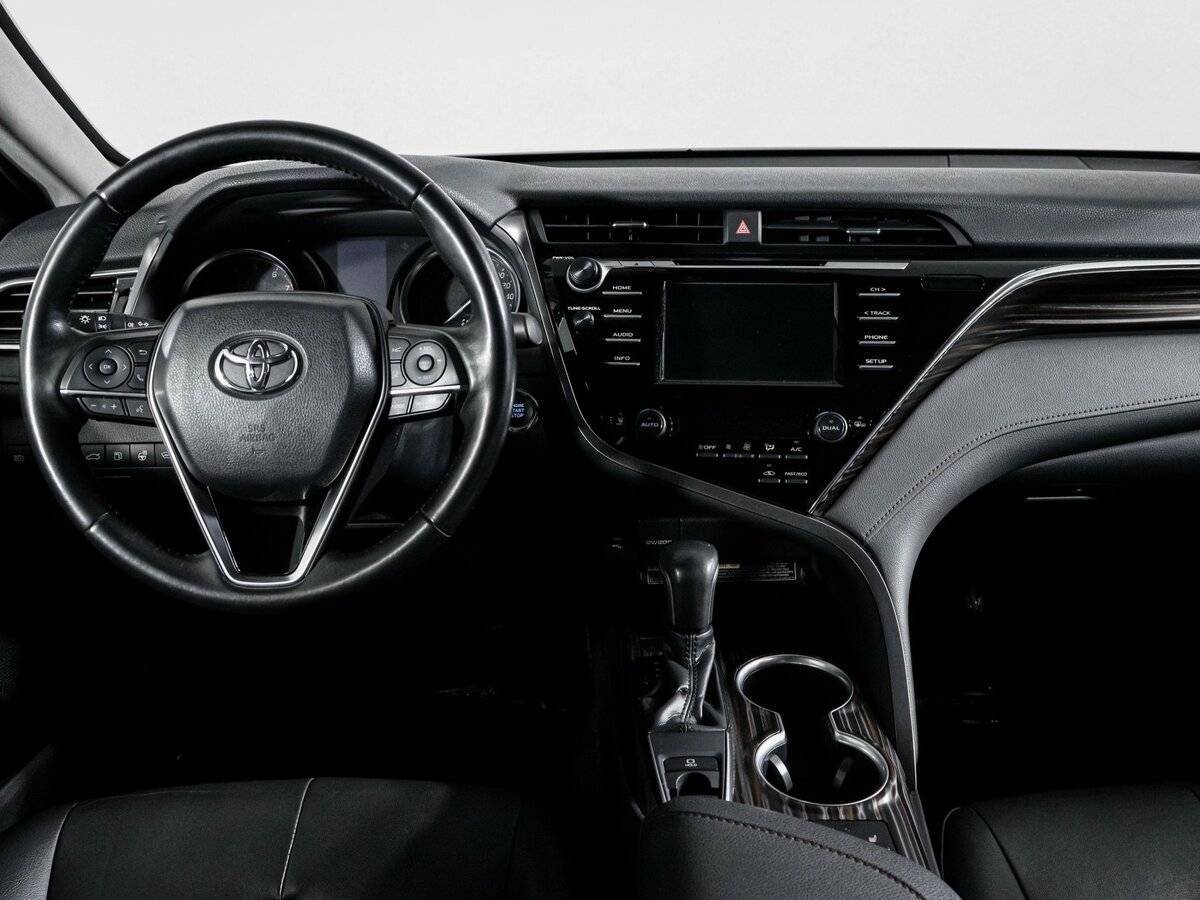 Toyota Camry б/у, 2018, Автоматическая. Фото: #11