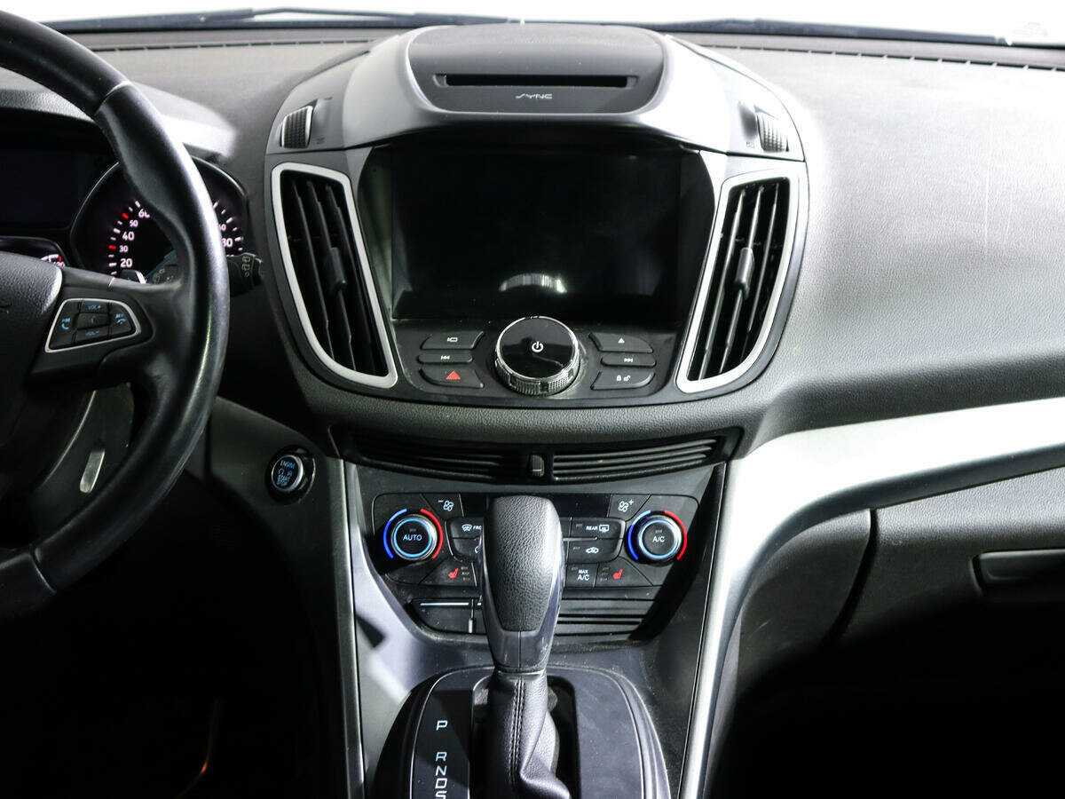 Ford Kuga б/у, 2017, Автоматическая. Фото: #10