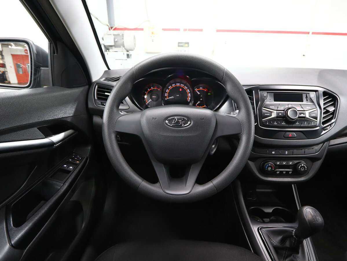 Lada (ВАЗ) Vesta б/у, 2020, Механическая. Фото: #11