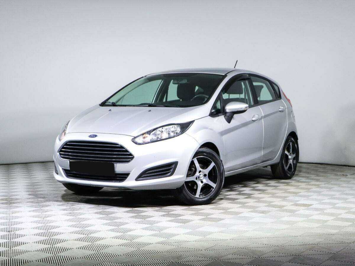 Ford Fiesta б/у, 2017, Роботизированная. Фото: #0