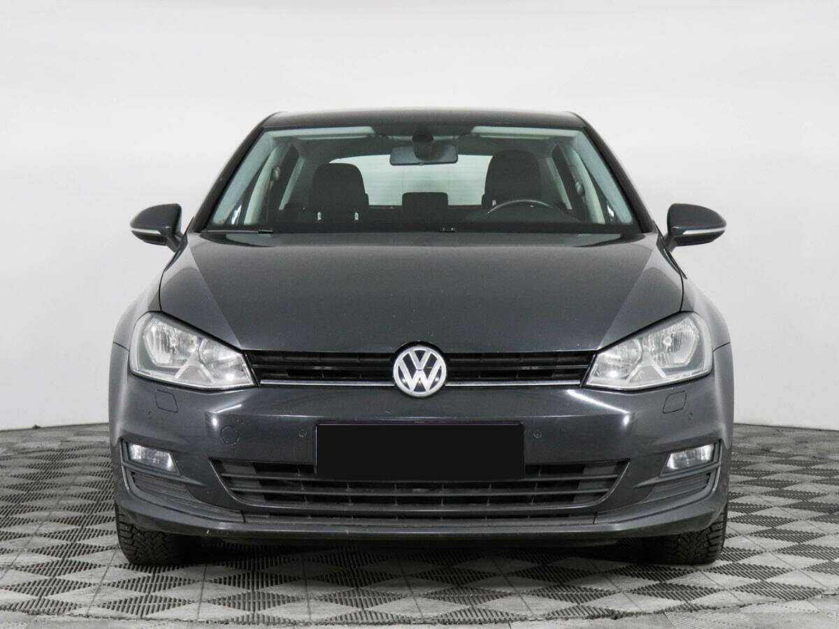 Volkswagen Golf б/у, 2016, Автоматическая. Фото: #1