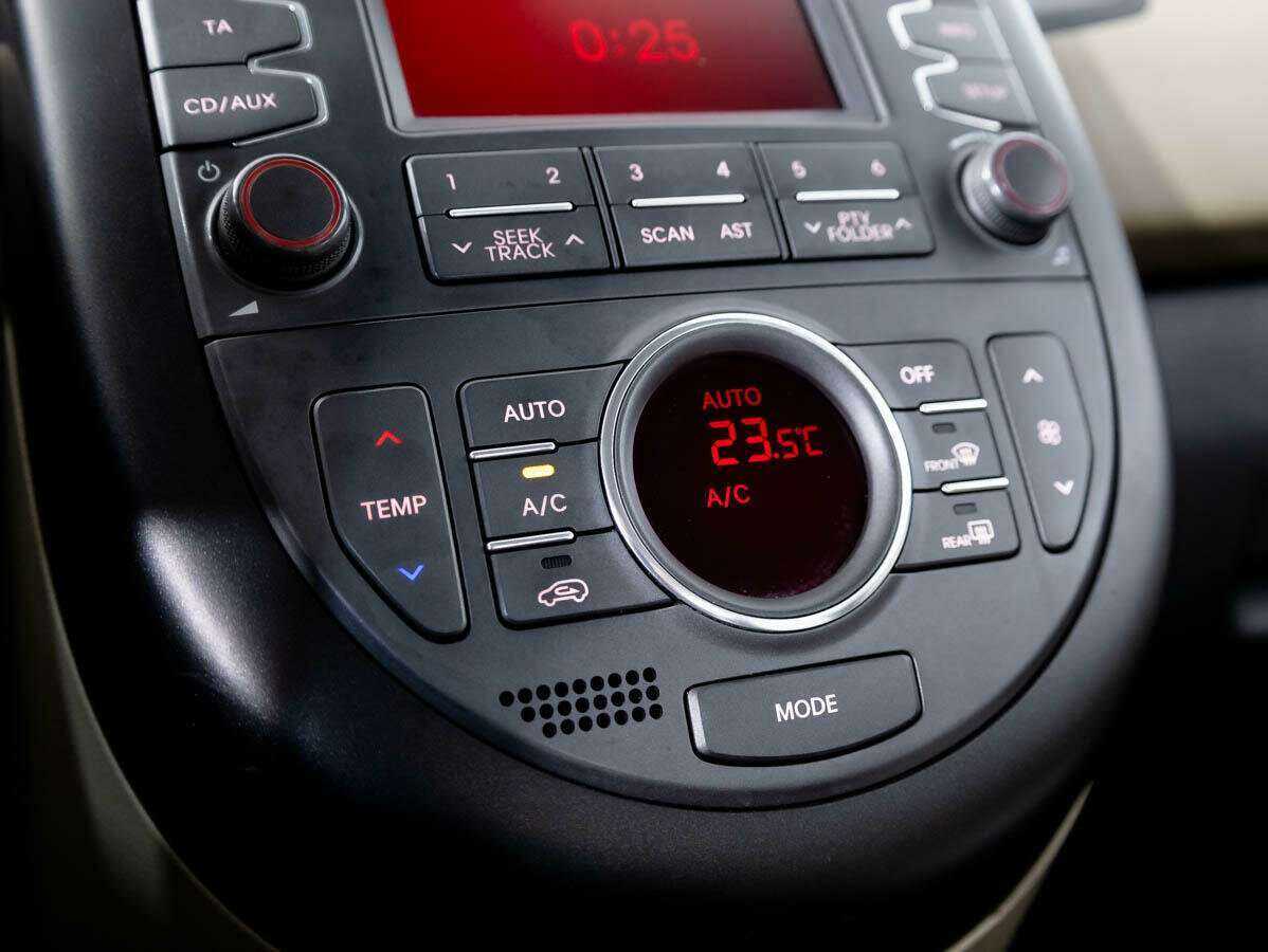 Kia Soul б/у, 2012, Автоматическая. Фото: #16