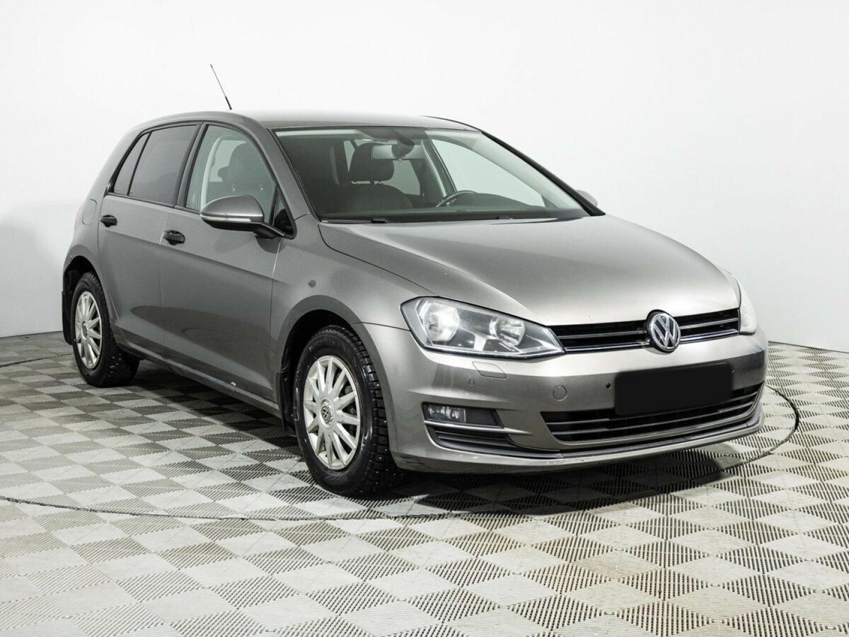 Volkswagen Golf б/у, 2013, Механическая. Фото: #2