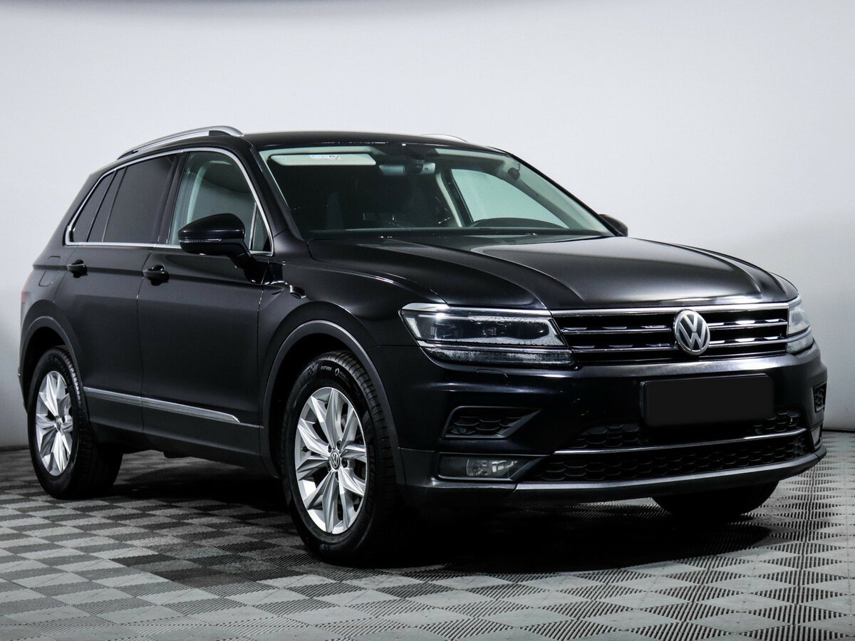 Volkswagen Tiguan б/у, 2018, Роботизированная. Фото: #2