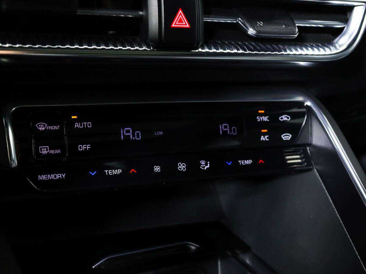 Kia K5 б/у, 2021, Автоматическая. Фото: #16