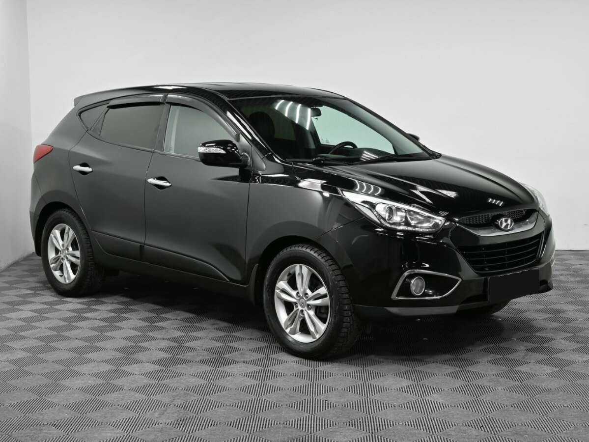 Hyundai ix35 б/у, 2013, Автоматическая. Фото: #2