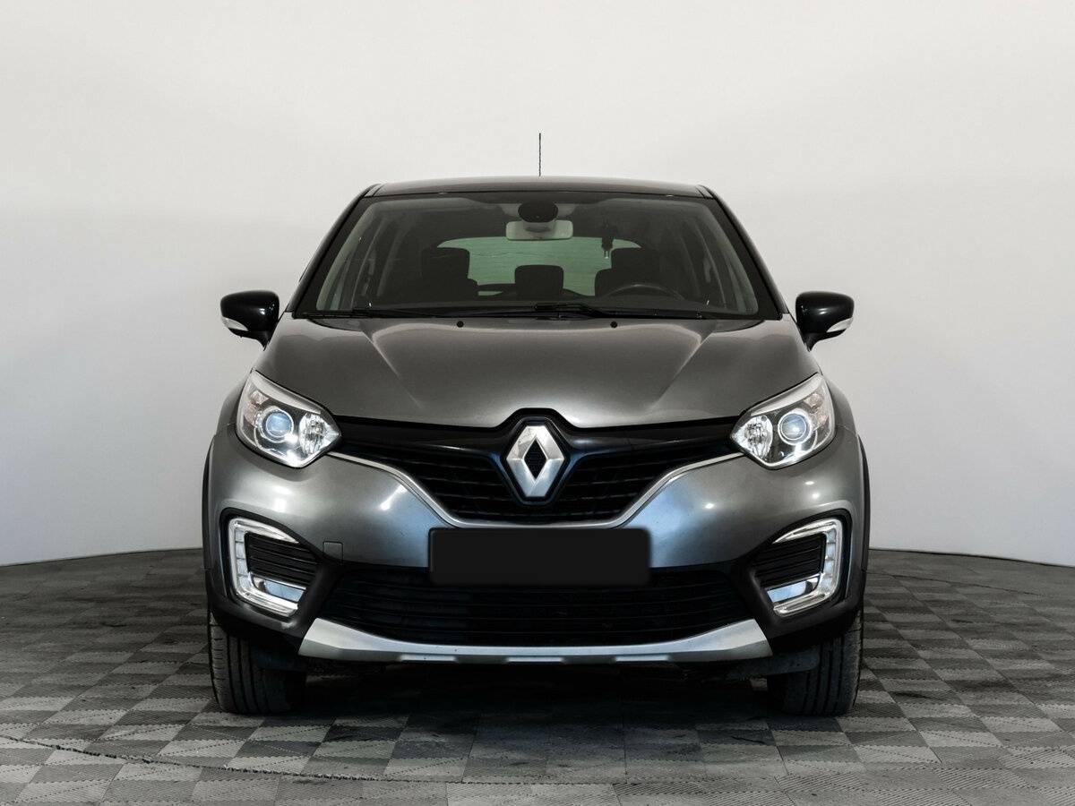 Renault Kaptur б/у, 2017, Механическая. Фото: #1