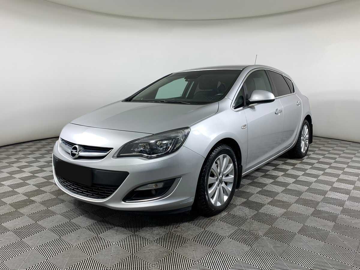 Opel Astra б/у, 2012, Механическая. Фото: #0