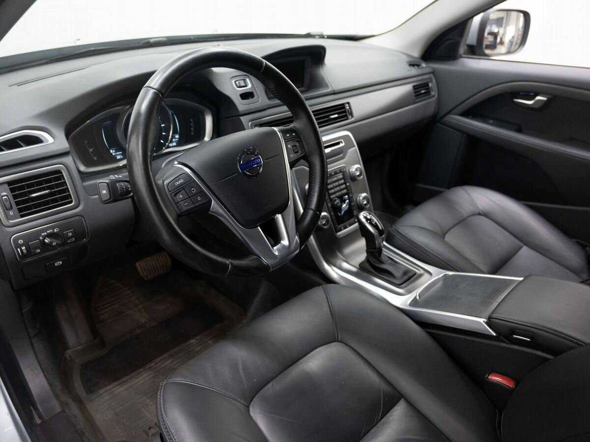 Volvo XC70 б/у, 2016, Автоматическая. Фото: #3