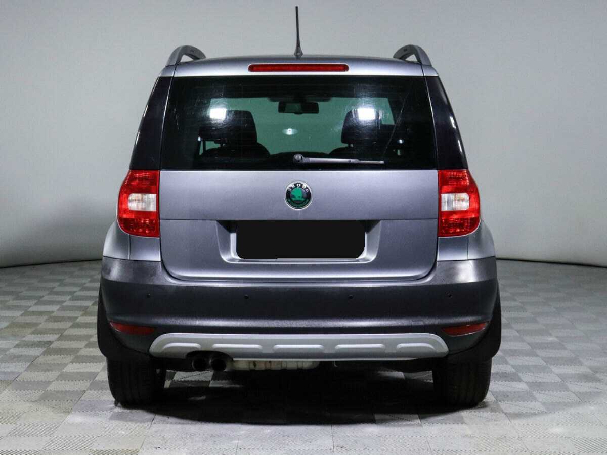 Skoda Yeti б/у, 2012, Роботизированная. Фото: #2