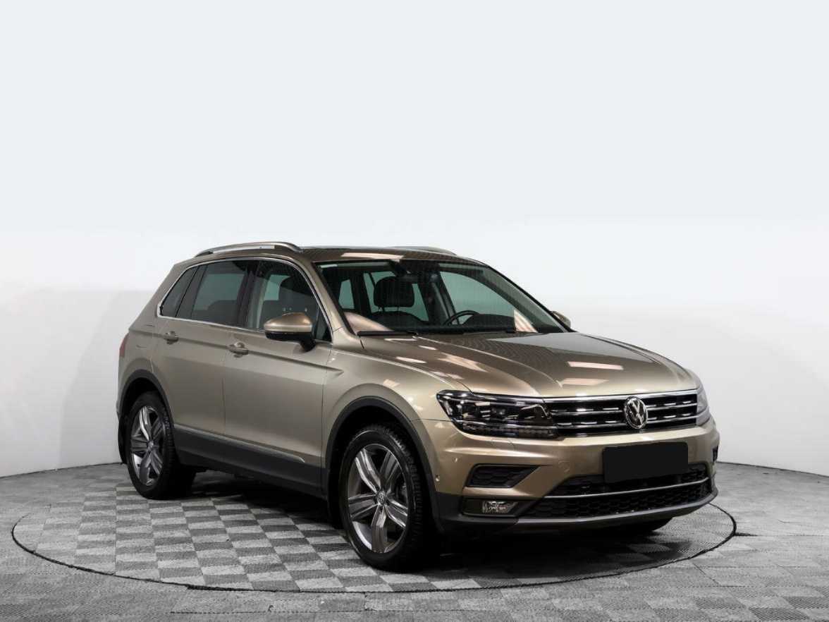 Volkswagen Tiguan б/у, 2017, Роботизированная. Фото: #1