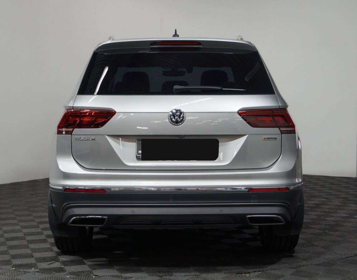 Volkswagen Tiguan б/у, 2018, Роботизированная. Фото: #3