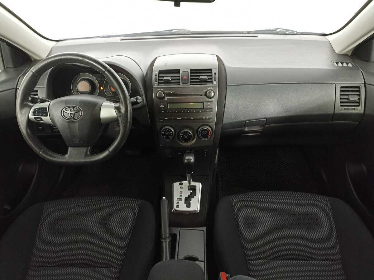 Toyota Corolla б/у, 2012, Автоматическая. Фото: #13