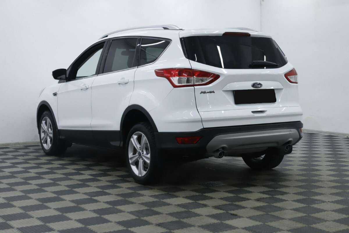 Ford Kuga б/у, 2016, Автоматическая. Фото: #1