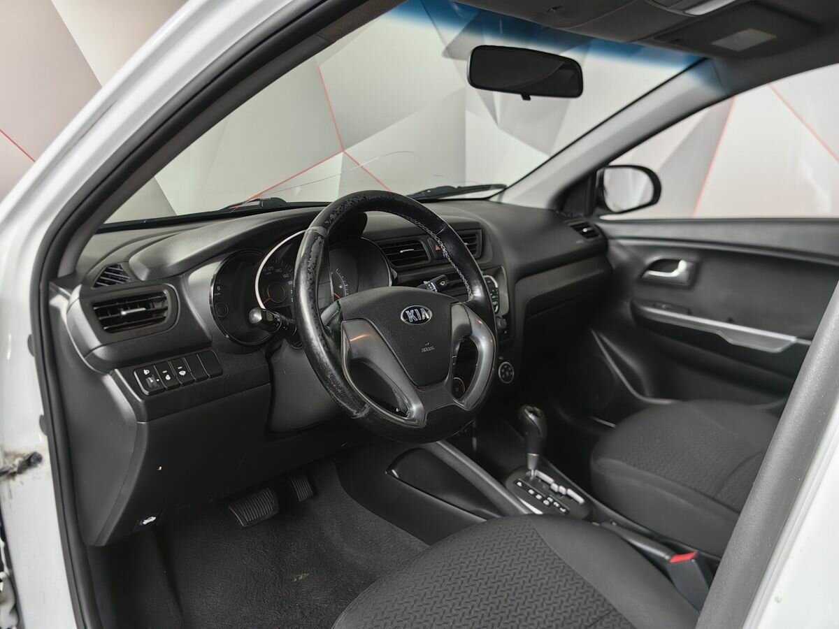 Kia Rio б/у, 2015, Автоматическая. Фото: #11